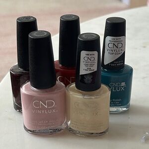 CND VINYLUX Nail Polish Set 0.5 oz